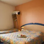 Atena Bordeaux Sud Est - Vélo Friendly Hotel Créon