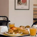 Atena Bordeaux Sud Est - Vélo Friendly Hotel