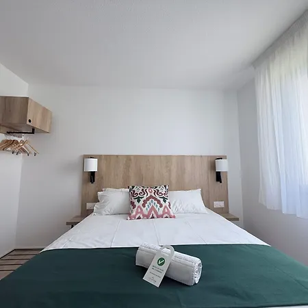 Atena Bordeaux Sud Est - Velo Friendly Hotel 2*