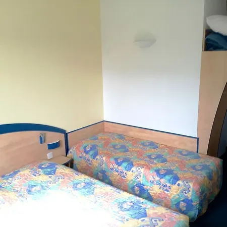Atena Bordeaux Sud Est - Velo Friendly Otel