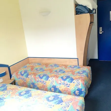 Atena Bordeaux Sud Est - Velo Friendly Hotel 2*