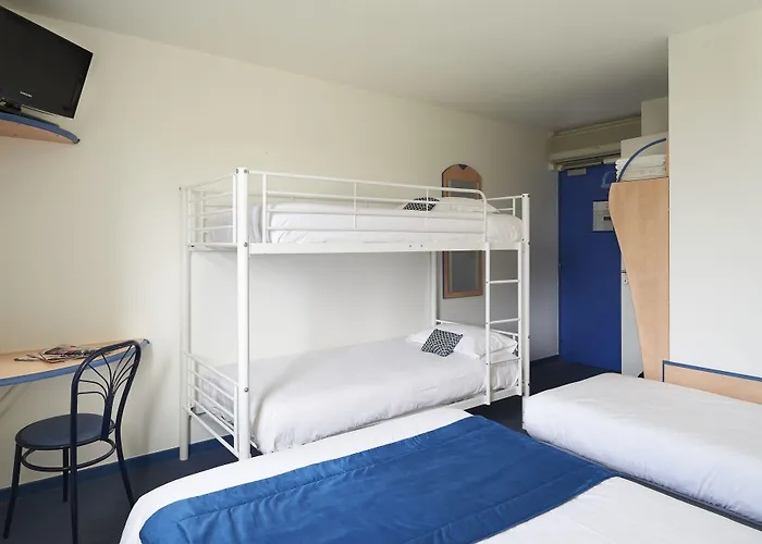 Hotel Atena Bordeaux Sud Est - Velo Friendly Créon