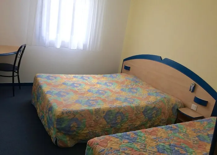 Atena Bordeaux Sud Est - Velo Friendly Hotel 2*