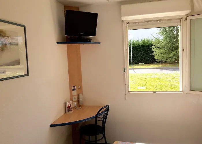 Atena Bordeaux Sud Est - Velo Friendly Hotel Créon