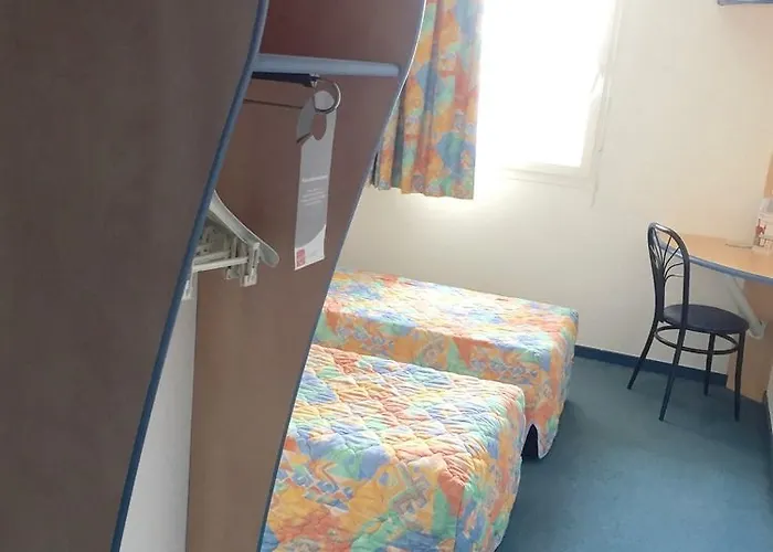 Atena Bordeaux Sud Est - Velo Friendly Hotel