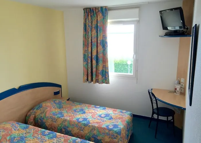 Atena Bordeaux Sud Est - Velo Friendly 2*