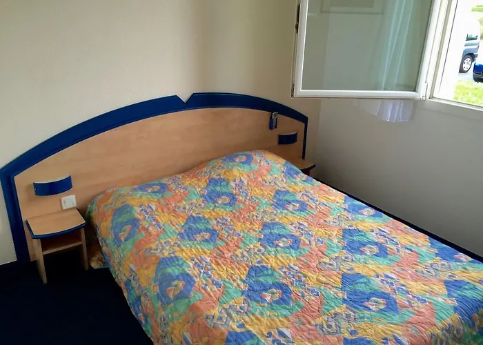 Atena Bordeaux Sud Est - Velo Friendly Hotel 2*