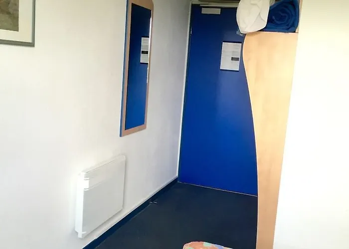 Atena Bordeaux Sud Est - Velo Friendly Hotel