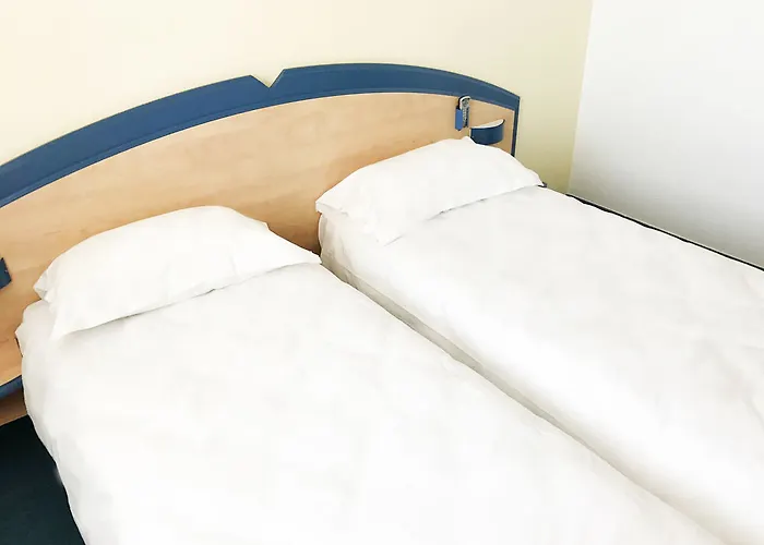 Atena Bordeaux Sud Est - Velo Friendly 2* Créon