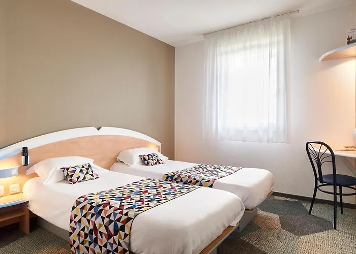 Atena Bordeaux Sud Est - Velo Friendly Hotel 2*